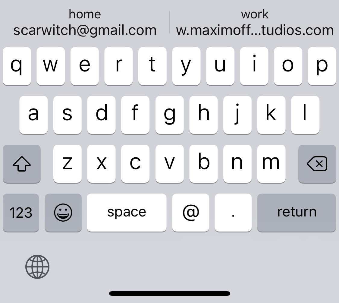 iOS keyboard: email